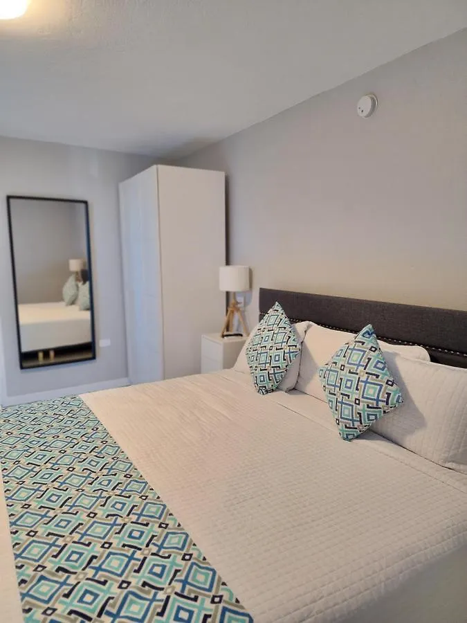 Luxe Beach Resort Discovery Bay