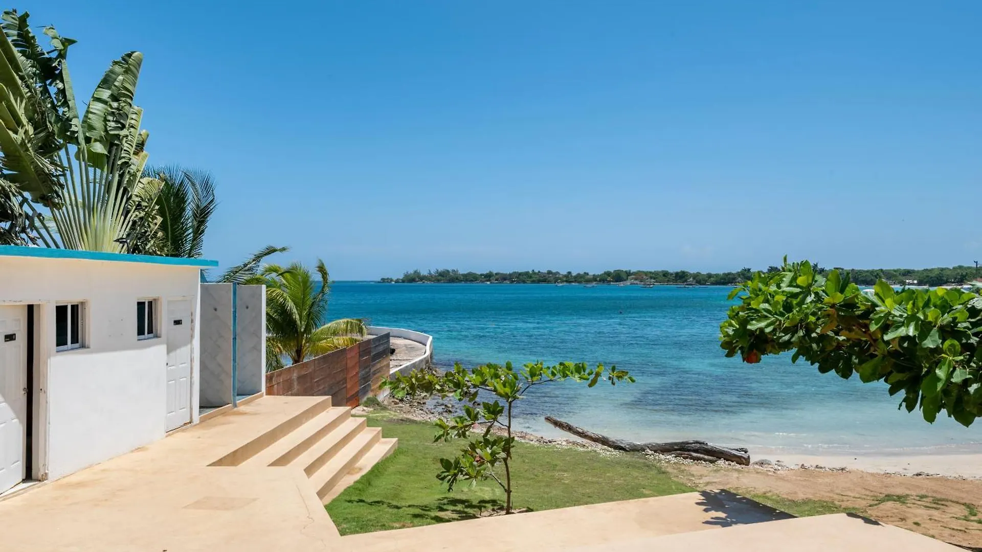 Luxe Beach Resort Discovery Bay Jamaica
